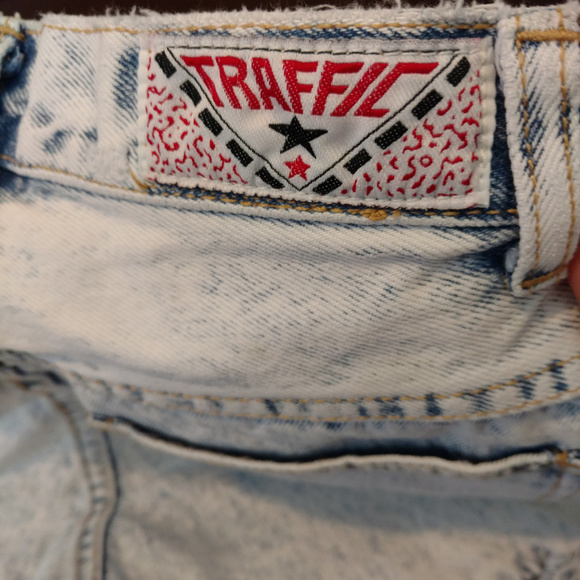 Vintage Traffic Lacy Acid Wash Ripped Jeans 7 - Picture 4 of 8